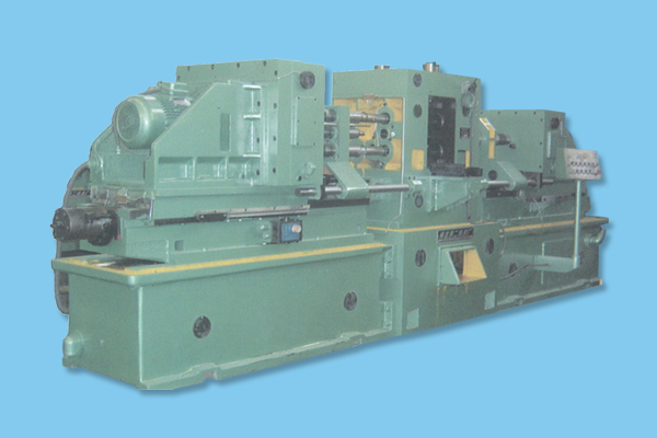 農用車(che)發動機缸(gang)體加工組(zu)合機床