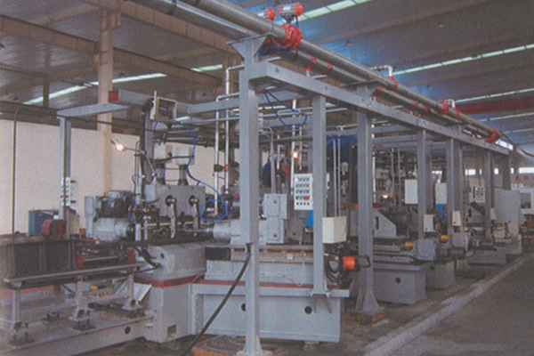 發動(dòng)機缸蓋自動(dòng)線